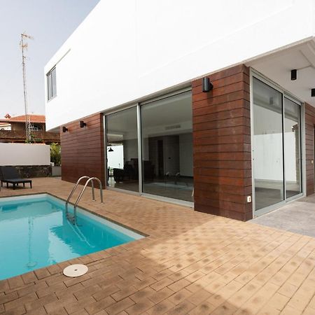 Modern 2Br House - Private Pool - Parking Villa San Bartolome de Tirajana  Exterior photo