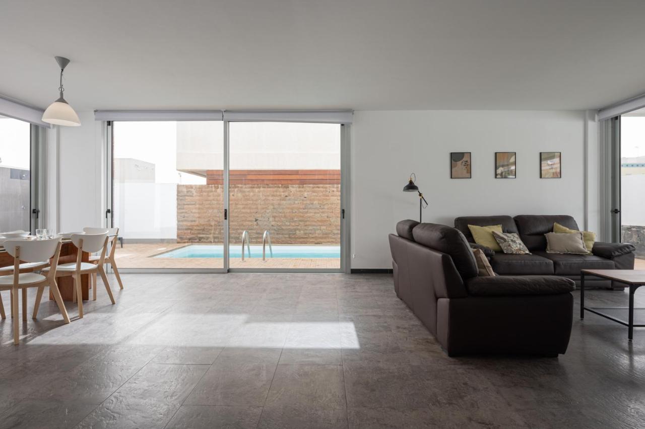Modern 2Br House - Private Pool - Parking Villa San Bartolome de Tirajana  Exterior photo